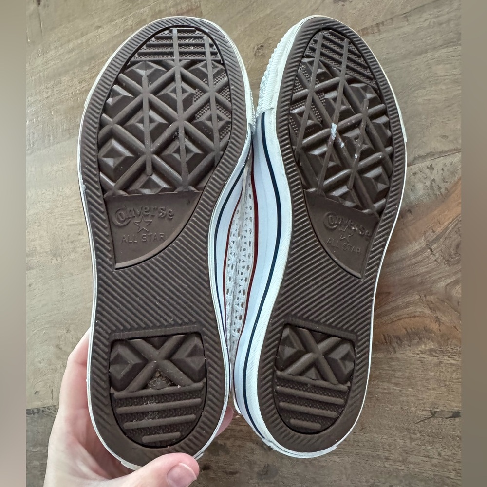 Converse White Knit Sneakers - Picture 9 of 9